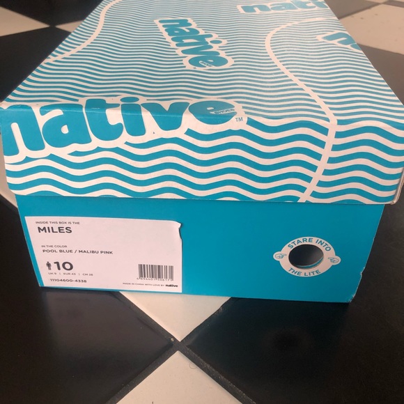 ::SOLD:: NWT Turquoise & Pink ‘Miles’ Flats Crocs - Picture 10 of 13